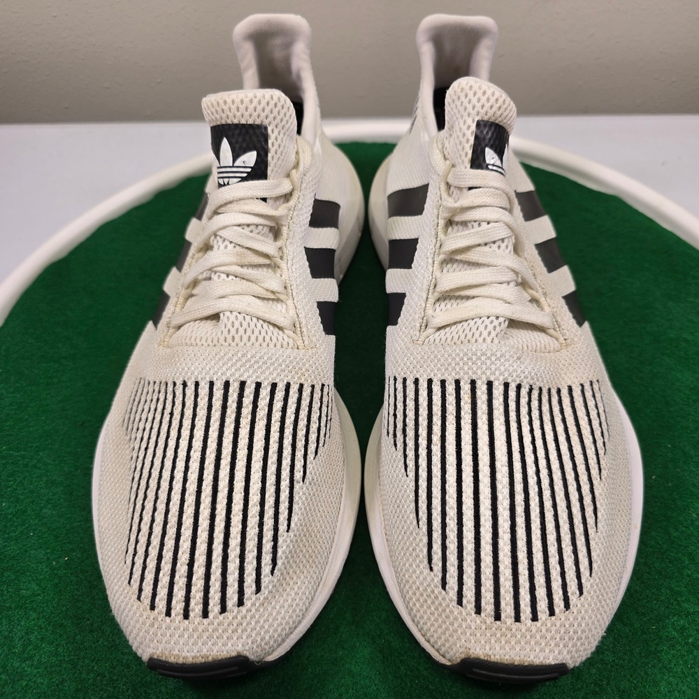 Adidas Swift Run Mens 13 Running Shoes White/Black CQ2116 Lightweight Athletic
